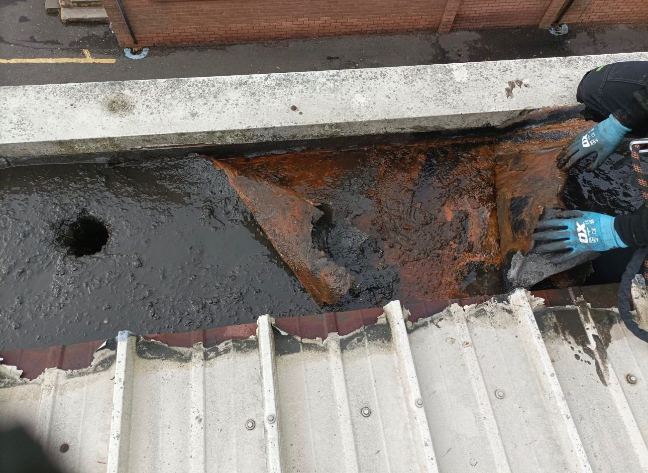 Gutter relining